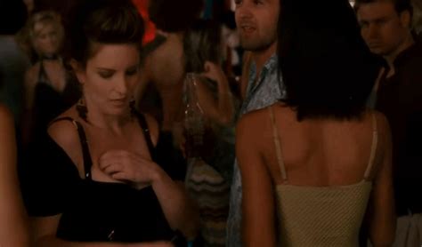 At any moment, hundreds people are online. Tina Fey's Birthday: Her Best GIFs To Celebrate Her 43rd ...