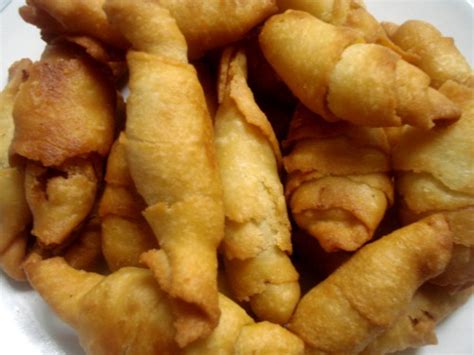 Mungkin dari sebagian orang hanya tahu bahwa molen cuma bisa cara membuat pisang molen keju. Resep Cara Membuat Molen Pisang Mudah Enak | Sajian Bunda