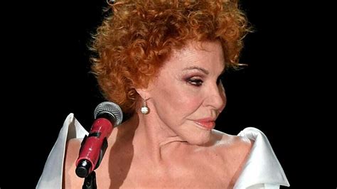 Ornella vanoni — la mia storia tra le dita 05:01. Annullato il concerto di Ornella Vanoni, come chiedere il ...