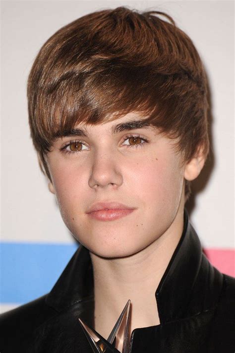 Justin is five foot nine inches. As Justin Bieber's Career Has Evolved, So Has His Hair ...