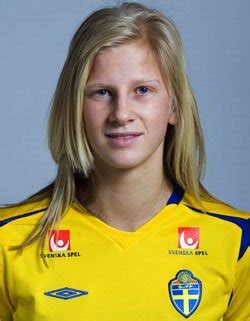 Latest on sweden forward sofia jakobsson including news, stats, videos, highlights and more on espn. F17/90: 3-1 mot Norge i fyrnationsturneringen ...