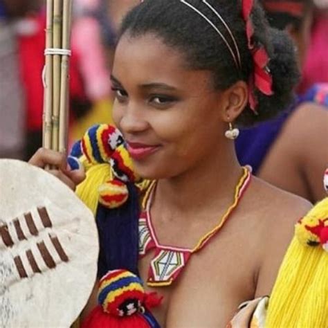 Anteriormente kingdom of swaziland), es un pequeño estado soberano sin salida al mar situado en áfrica austral o del sur. Swaziland Beauty | Africa people