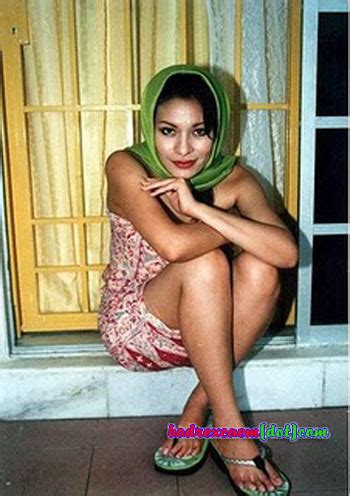 Akma hisyam dikenali kerana gambar seksi. Foto Foto Artis Seksi Asal Malaysia | cetusan mind