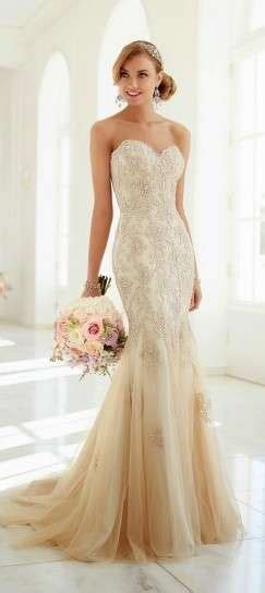 Maybe you would like to learn more about one of these? Color avorio abito da sposa