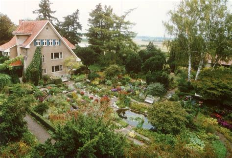 150 cm bildet karl foerster auch kleine hecken undsichtachsen auf dem grundstück. Deutsche Stiftung Denkmalschutz: Wohnhaus und Garten Karl ...
