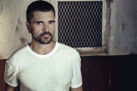 He is an actor and composer, known for гол ii. Juanes | News | "Mis Planes Son Amarte": Der ...