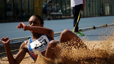 Salto in lungo atletica leggera. La Iapichino segna il record italiano di salto in lungo ...