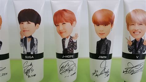 Top duo/group, top song sales artist for dynamite, and. BTS Hand Cream Collection Shea Butter Hand Cream (30ml x ...
