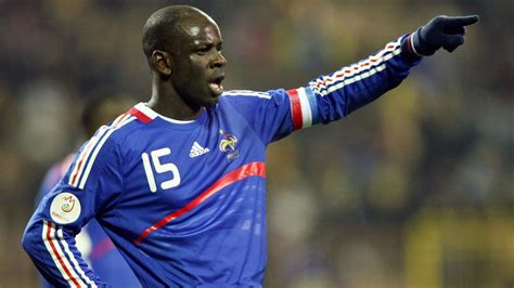 French football veteran lilian thuram is facing an online backlash after seemingly claiming that white people are inherently racist. Pin de Sir Hari22112 em Sports em 2020 (com imagens ...