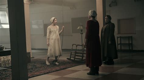Opowieść podręcznej cda w jakości hd, lektorem lub napisami! „Opowieść podręcznej 2" - odc. 1 RECENZJA - Antyradio.pl