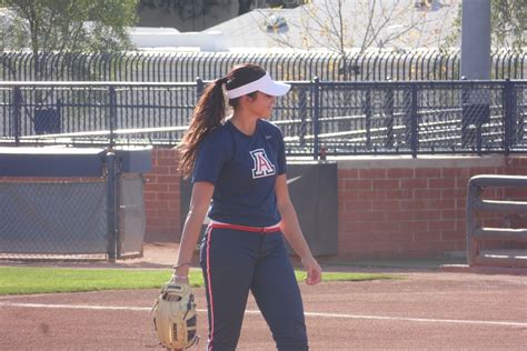Danielle currently resides in los angeles, ca and works at the pitching coach for cal state fullerton. Arizona softball: Danielle O'Toole adding to her ...