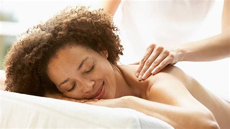 Stage en solo ou en couple. What is Swedish massage? | Swedish Massage | Good Spa Guide
