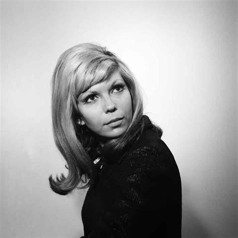 Nancy sandra sinatra (jersey city, 8 giugno 1940) è una cantante e attrice statunitense. Nancy Sinatra | Nancy sinatra, Sinatra, Nancy