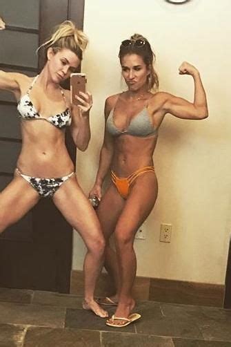 Simone & mellie d crazy antics. Jessie James Decker Las Vegas May 22, 2017 | Jessie james ...