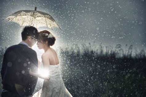 Jun 10, 2021 · lesty kejora dan rizky billar kabarnya akan melangsungkan lamaran pada minggu, 13 juni 2021 mendatang. 10 Inspirasi Foto Prewedding Romantis Saat Hujan | Mypoly Indonesia