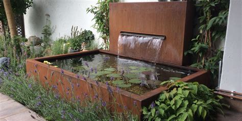 Ein sprudelstein kann jeden garten optisch aufwerten. Wasser im Garten durch Schwimmteich, Sprudelstein oder Pool