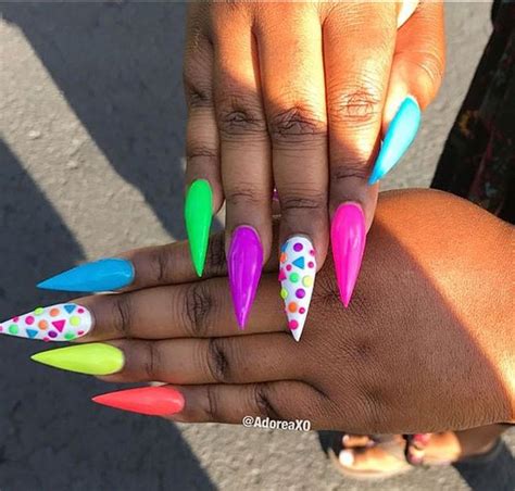 Unlike most star stiletto nails, keke's aren't always acrylic — she's just as much a fan of growing out her natural nails as she is of the faux lengthy look. Pin on •Nɑíӏ Ɑɾե⚡️