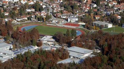 Hier wird wohlfühlen groß geschrieben: Geretsried - Ärger im Stadion, Zuversicht fürs Hallenbad ...