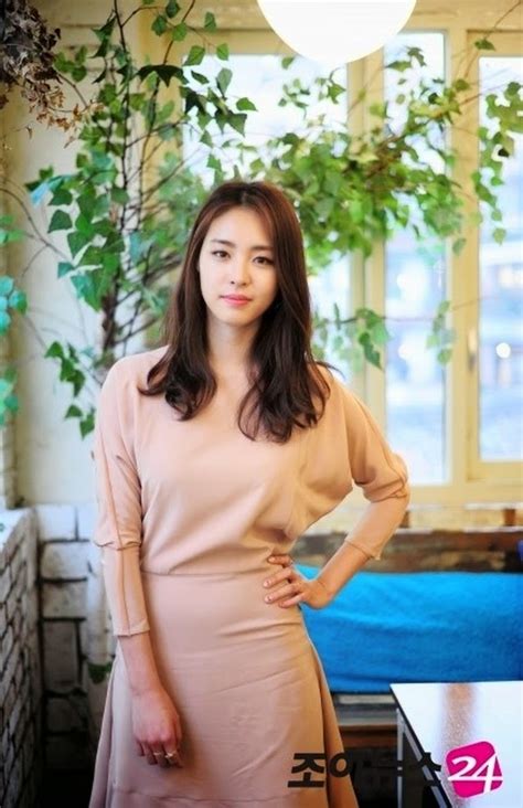 Actress lee yeon hee has appeared in a photo spread for the korean version of marie claire magazine. Lee Yeon Hee confesses to consistently being in ...