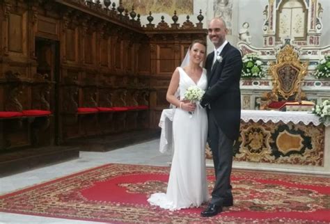 Augurio per il matrimonio inglese. Matrimonio in Sicilia per Alessandro e Debora. Da Latina ...