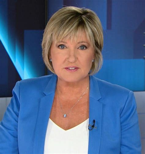 De retour à montréal en 1968 , il anime plusieurs émissions à la radio comme le monde maintenant , ainsi que le téléjournal et l'émission le 60 à la télévision. Pascale Nadeau