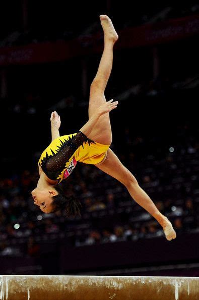 ↑ larisa andreea iordache (англ.). larisa andreea iordache | Gymnastics pictures, Sport ...