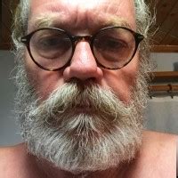För göran var yrket som journalist ett val av livsstil. Göran Lager - Författare, journalist, bildkonstnär - Göran ...