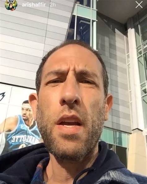 Ari shaffir made a video and a tweet about kobe and has deleted them and switched to private i'm not a fan of ari shaffir, but i gotta say, that is his comedic style. Ari Shaffir Kobe Joke Tweet / Grammy 2020 REVIEW |Ari ...