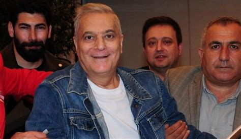 Ünlü şovmen mehmet ali erbil'e, davetli olarak gittiği belarus'taki kumarhanede iki hemşire refakat etti. Mehmet Ali Erbil yine hastaneye kaldırıldı