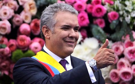 Em discurso na assembleia da onu, iván duque disse que processo eleitoral previsto para dezembro 'busca legitimar iván duque participou de reunião com prefeito diagnosticado com novo coronavírus. Iván Duque inaugura su uribismo 2.0 - América 2.1