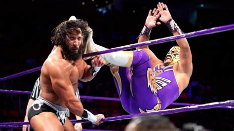 Nord 45° 55' 34.28 (espresso in notazione decimale 45.9261900) longitudine: WWE 205 Live Review - September 4, 2018 - Next Era Wrestling