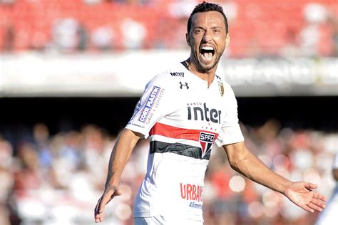 Sao paulo clube são paulo futebol clube imagens spfc jogadores do sao paulo jogo do são paulo saopaulo fc melhores jogadores de. São Paulo faz jogo duro por Nenê e negociação com o ...