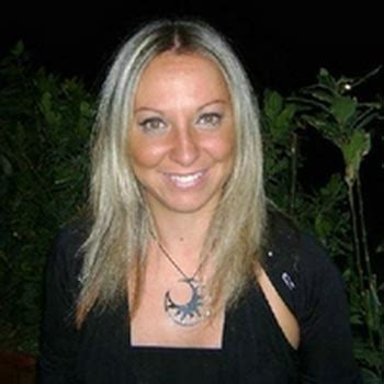 J'ai vu beaucoup de vidéos et de photos avec eux et je veux partager ce genre de choses, j'ai décidé de créer ce lieu où vous trouverez toujours mes photos et films préférés avec ces dames. Jolie femme mure cherchant un homme sur Strasbourg | Rencontre une femme mature