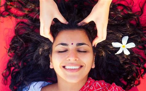 Another one of the noticeable benefits of hot oil treatments for hair is the softness it creates. The 7 Benefits Of A Hot Oil Treatment For Your Hair - Vedix