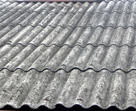 Azbest, specjalistyczne rozwiązania w dziedzinie usuwania azbestu. Pyskowice: miasto pomoże usunąć azbest - Nowiny Gliwickie