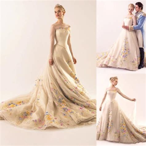 Es gibt anlässe, zu denen ihr euch auf alle fälle bissel glamouröser anziehen dürft. cinderella 2015 wedding dress - Google Search | Vintage ...