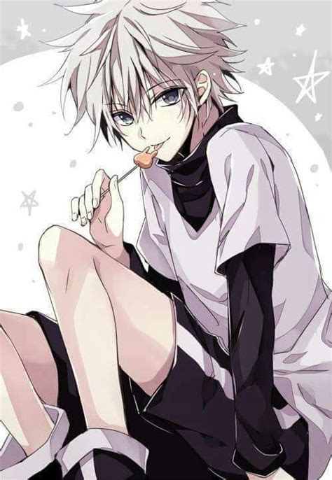 Akise aru, mirai nikki, smile, anime, boy, white hair, cute, red eyes, black and white. Anime boy with white hair | Zoldyck, Kirua, Killua