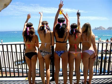 Amatuer booty shaking contest 7 min. Total Frat Move | Spring Break booty patrol.