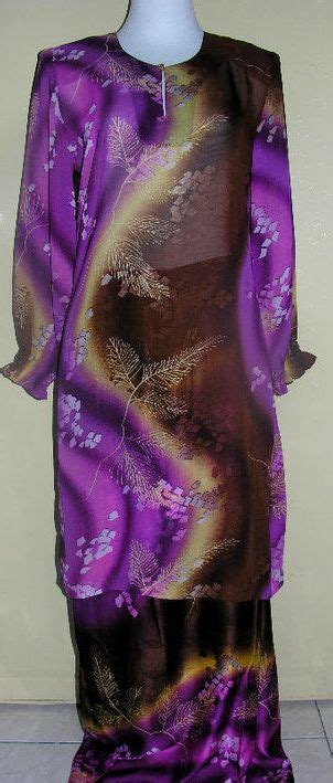 Kaum wanita memadankan baju kurung bersama kain sama ada kain dari jenis batik, songket atau sutera. ♥.••.♥.••.♥.••.♥.••.♥.•♥: BAJU KURUNG SIAP KAIN JENIS ...