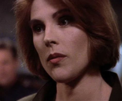 Lyta alexander bio, photos, listings, quotes, episode screenshots lyta alexander was a human telepath originally assigned to babylon 5 as the station's licensed commercial telepath. Lyta Alexander - Le monde de Stef