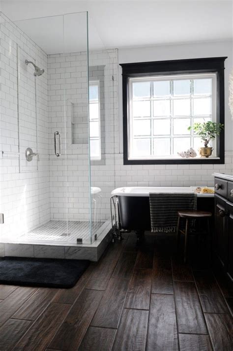 To create this look, they used windsor white wood plank porcelain tiles, which would look great in any bathroom. ceramic tile wood lookalike flooring - gorgeous! - A ...