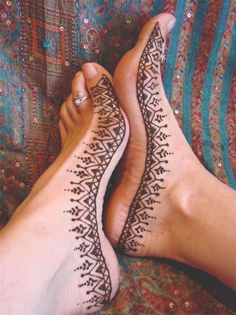 Thai yoga foot massage and henna workshop by , via flickr. feet tattoo on Tumblr