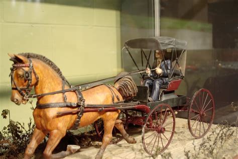 Draw your reins up so that you have gentle contact with his mouth. Horse-drawn Carriage Model - View #3 | Horse-drawn ...