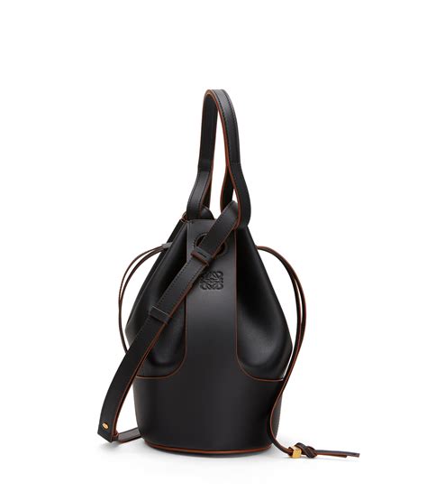 Should you need any assistance, please get in touch. Balloon Bag Black - LOEWE