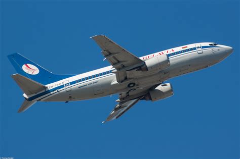 Compare and book belavia belarusian airlines: Belavia Belarusian Airlines Boeing 737-505 EW-294PA (18516 ...