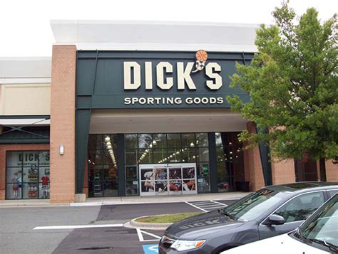 Looking for sporting goods deals? DICK'S Sporting Goods Store in Matthews, NC | 213