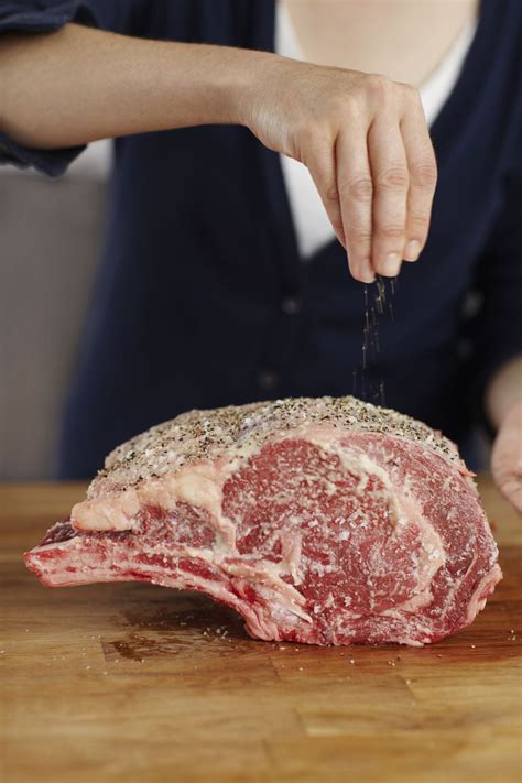 Prime rib is a huge slab of meat. What Vegetable To Serve With Prime Rib - Prime Rib Roast ...