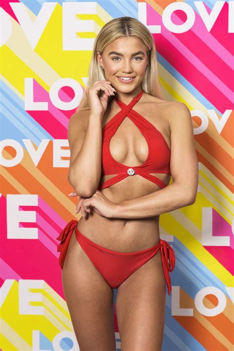 The ten love island south africa contestants were introduced on 28th february 2021, and the one thing that. Molly Smith | Love Island Wiki | Fandom