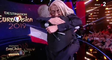 Les dernières images drôles du web. Pour emmener Bilal Hassani à l'Eurovision, les ...