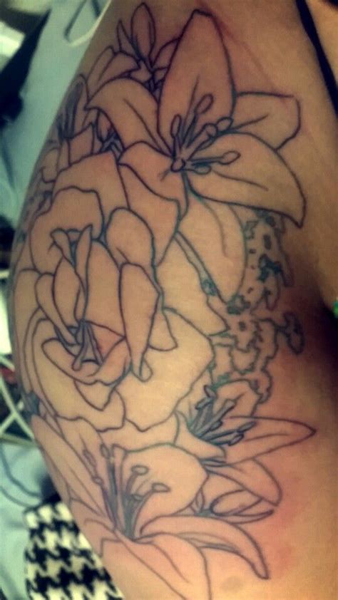 My daughter's name that i can wear forever tat by: Floral tattoo in blue ink | Tattoos, Floral tattoo, Flower ...